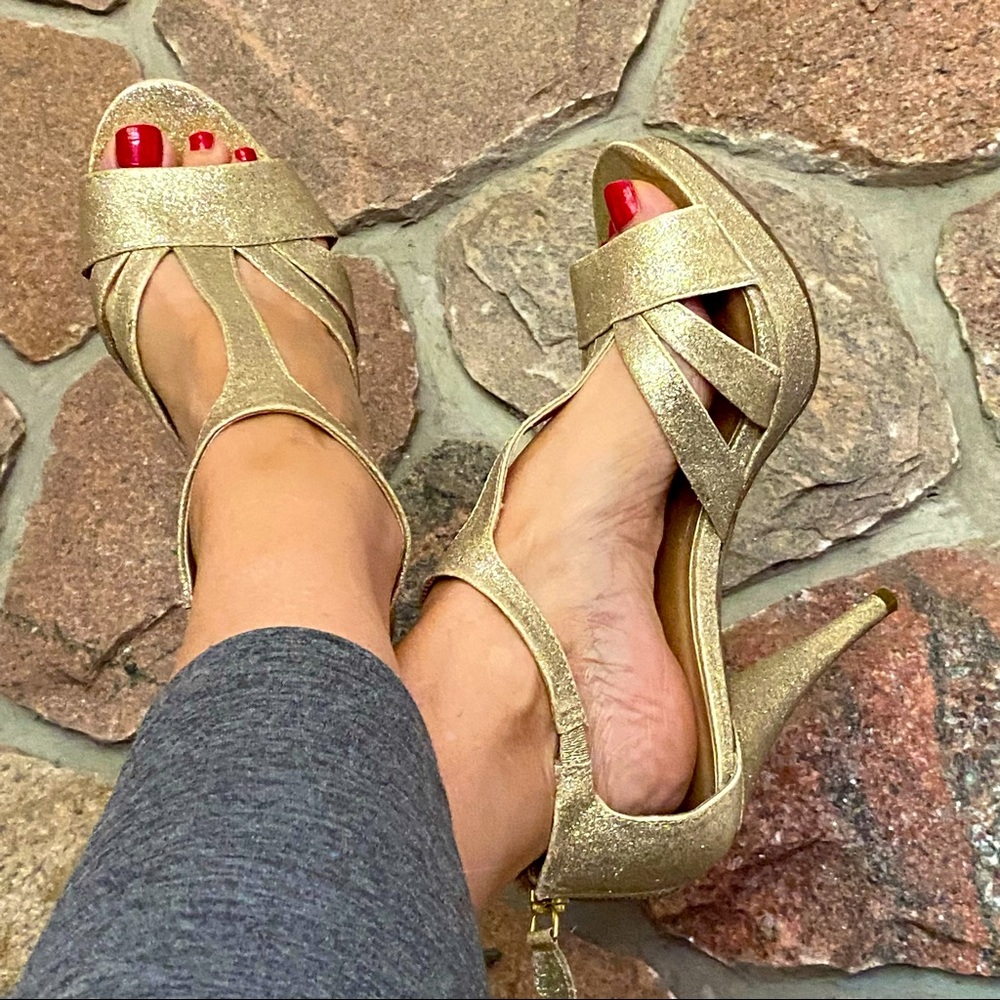 Mossimo high heeled sandals